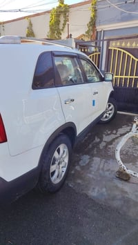 سيرنتو ٢٠١٢ • ما بيها صبغ • ع ايد وحده