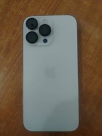 ايفون ١٦ برو ماكس ٢٥٦ شرق اوسط بطاريه ١٠٠ مشحون ٩٠ مره نضافه الجهاز ١٠...