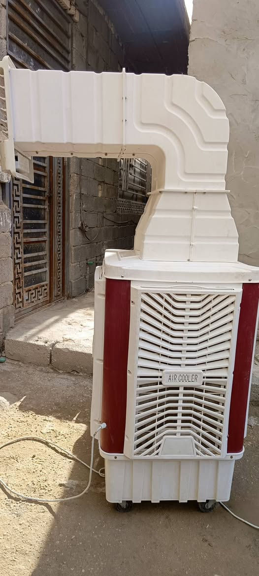 السلام عليكم مبردة مشتغله أقل من موسم السعر 250 /***********
