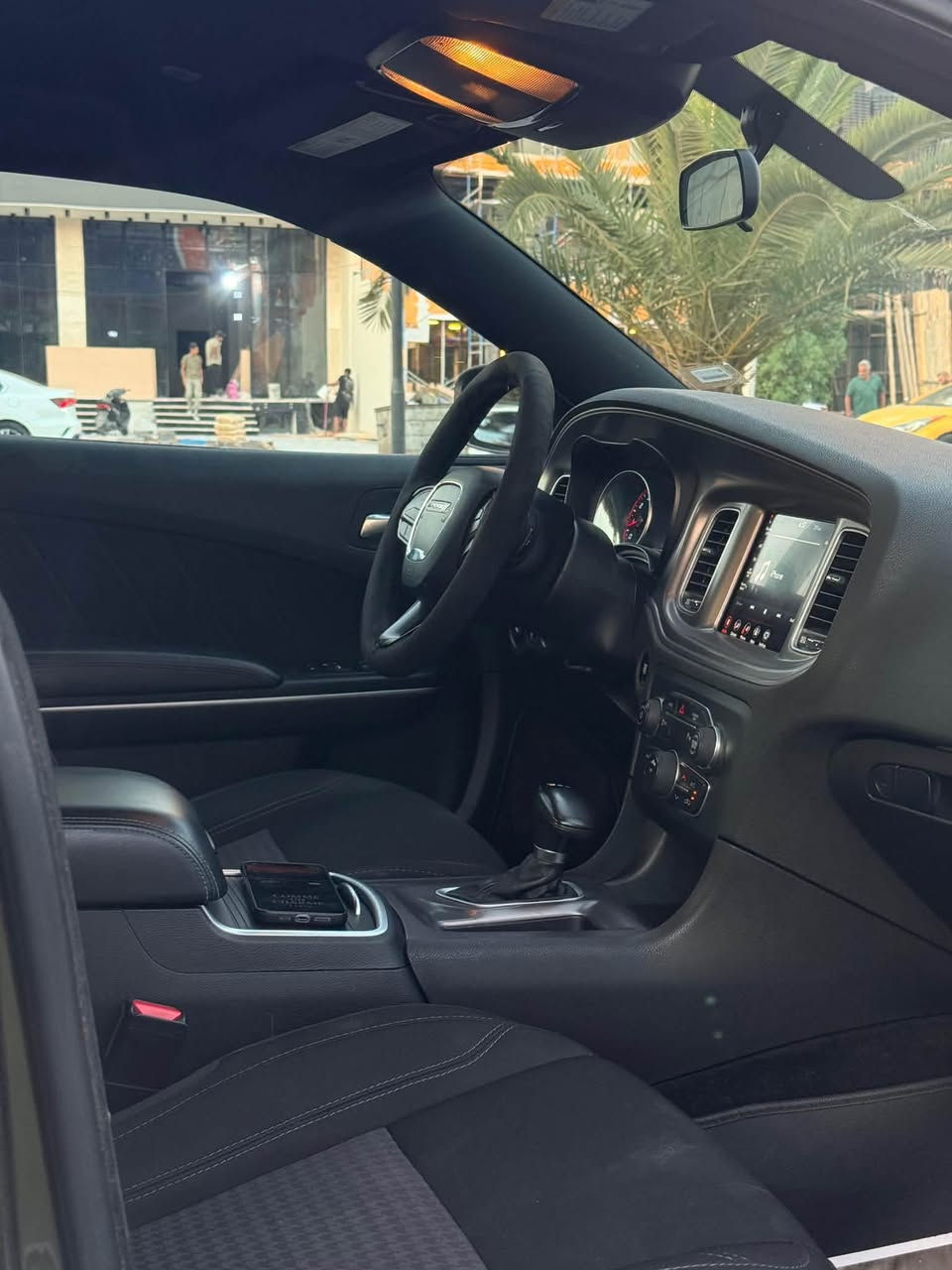 سياره حادثها سطحي جاملغ تبديل + بنيد صبغ
ايرباك سليم بلادي 
SXT 
لا شاصي بيها ولا لغد كفاله 

موصفات SXT معروفه 
مفتاحين 
بصمه 
قطعتين تبريد 
تشغيل عن بعد 
كامره 
شاشة كبيره 
ثلاث أنواع قيادة 
كرسي كهرباء 
داخل مخمل 
ليد زنون لايت زنون بلادي 
ويل اصلي بلادي 
شخوط مابيها السياره 
كلش كلش نظيفة مال بنيه 
سعر 23,500 
يعني 235 ورقة 
مجال بسيط بيها 
موقع اليرموك الي يحب يجي يشوفها 
***********

