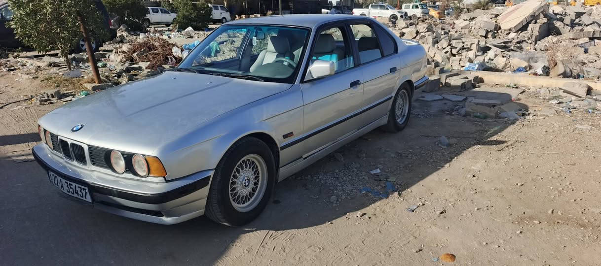 السلام عليكمBMW موديل 1992حجم 535مفتوح
رقم أربيل دولي تريد وكاله تريد تحويل 
السعر 65وبي مجال مكانه الأنبار هيت
الاستفسار ***********
