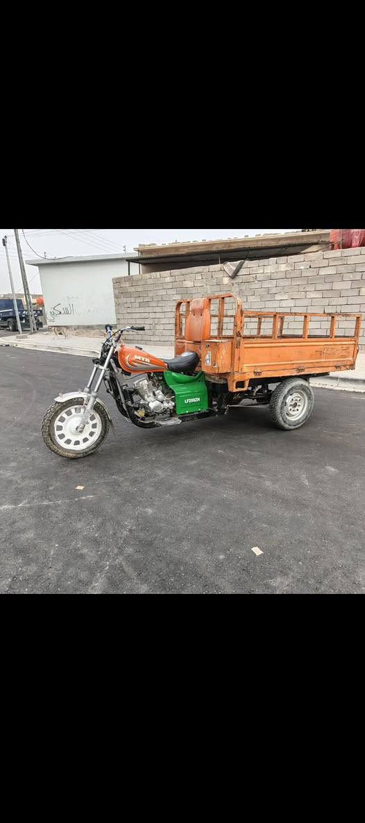 سلام وعليكم ستوته للبيع مديل 2014 العنوان البصرة الزبير رقم هاتف ***********
