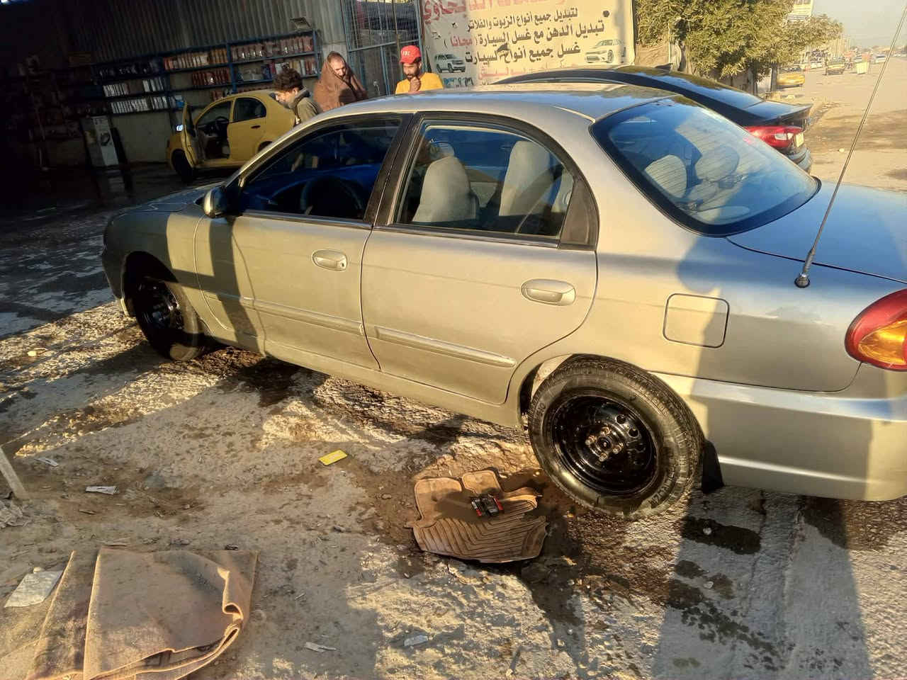 كية اسبكترة موديل 2002مكفولة من الضربة مصبوغة للجمالية بدون ضربة ماعيزة كلشي بس اشوية صفنة بل ثاني بل كير كهربائيات كلهة شغالة كلهة السيارة اوتوماتيك مكينة 1600 استفسار *********** مكانه نجف السعر. 40وبيهة مجال
