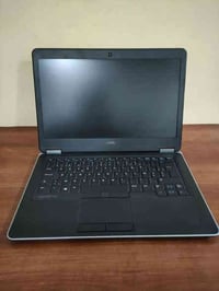 💻لابتوب بكارتين شاشة  كارت شاشة خارجي وداخلي    ممتاز للدراسة والطباعة...