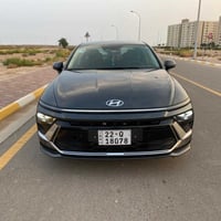 سوناتا SEL 2024 - وارد أمريكي / محرك 2.5/ كير 8 نمر المواصفات: • تشغيل...