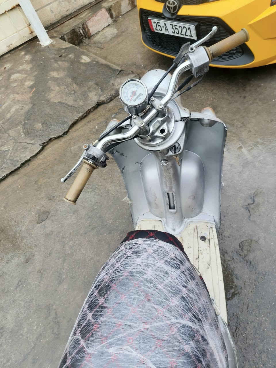 عبدلحليم نثيه للبيع شرط كل عيب مابي كهربايات كامل شغال كفرات نضيف محرك ممفتوح كابريتر بلادي شاصي لحيم مابي صوت اكسل مابي ماطور حيل سريع كل عيب مابي بل شرط تعال افحص يله تاخذ ماطور مابي عيب تاخذ لا تصرف ربع دينار سعر 260 بي مجال رقم *********** مكاني كركوك شورجه
