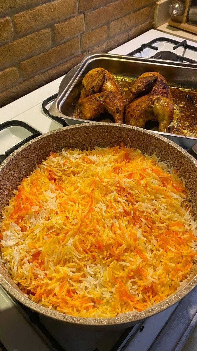 السلام عليكم غداكم علينه باجر انواع التمن برياني دجاج والحم حسب النفرات حجز خاص توصيل بس الكوت


**إذا كنت صاحب هذا الإعلان وتريد حذفه لأي سبب، رجاءا أرسل رسالة إلى الدعم الفني**