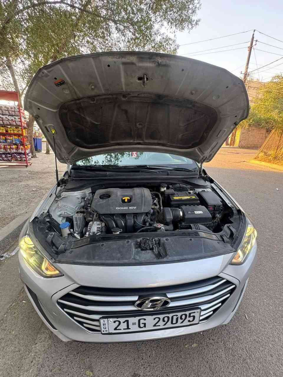 السلام عليكم 
للبيع النترا 2018 وارد أمريكي حادثها فقط بنيد وراجع نفسه 
السيارة ليبل واحد ماشية 66الف ميل مكينة 2000دوش وكير AT
مواصفاتها: 
تحكم ستيرن اربع جهات 
شاشة اعطال
٣ أنظمة قيادة
رادارات 
شاشة حجم كبير بلادي 
كامرة بلادية 
مانع انزلاق 
وبعد مواصفاتها المعروفه 
السيارة احلى من الصور بهواي ومناقصها برغي ترايك للبصرة فقط المكينة بداية تبخير غير هذا السيارة مناقصها شي والسيارة ب 120$ وبيها مجال بسيط 
مكاني بغداد فلكة ٨٣ 
هاتف:***********
