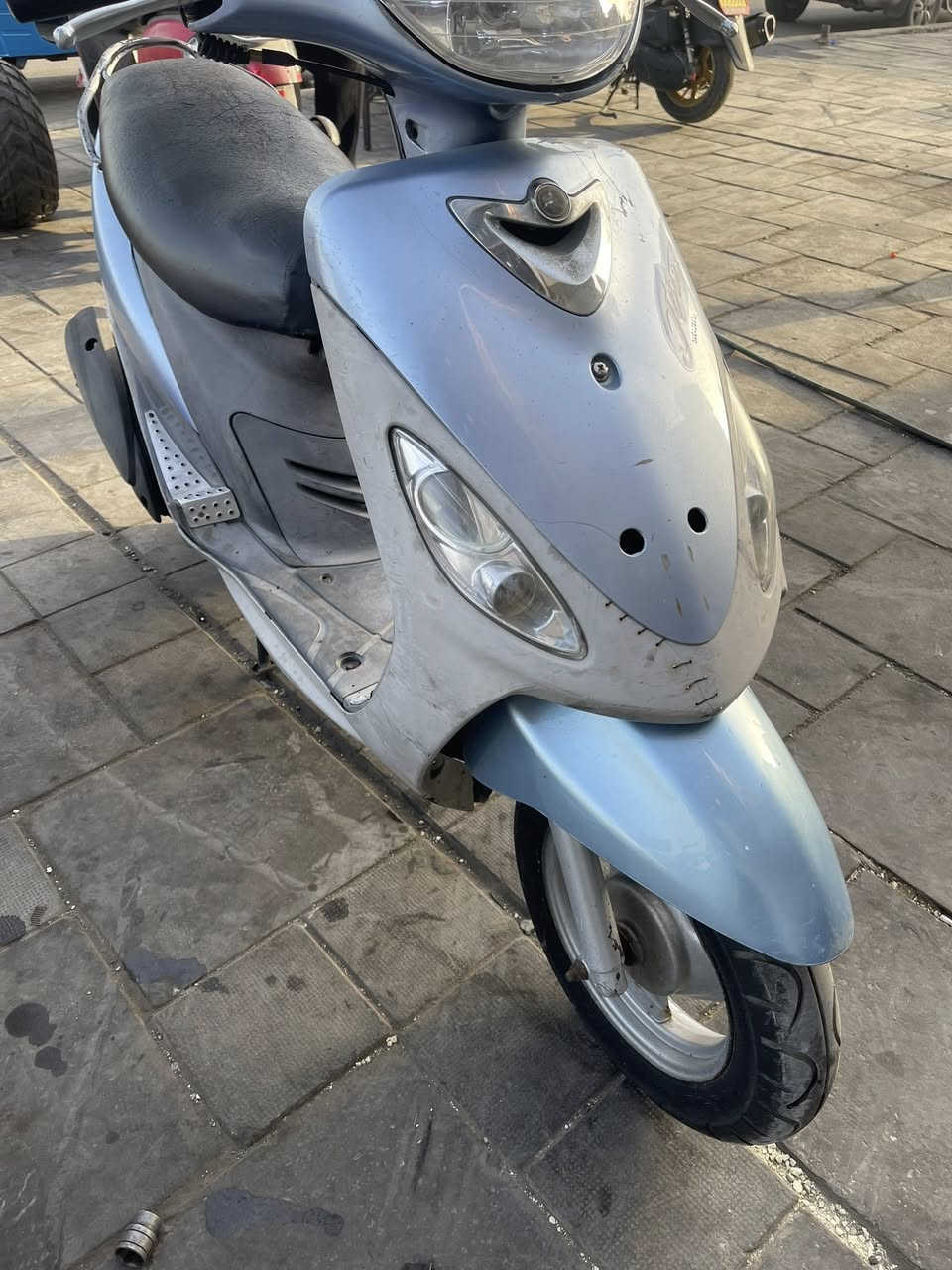 دراجه ماكس منغولي جديده للبيع بسعر مناسب مكاني مدينه الصدر  ***********
