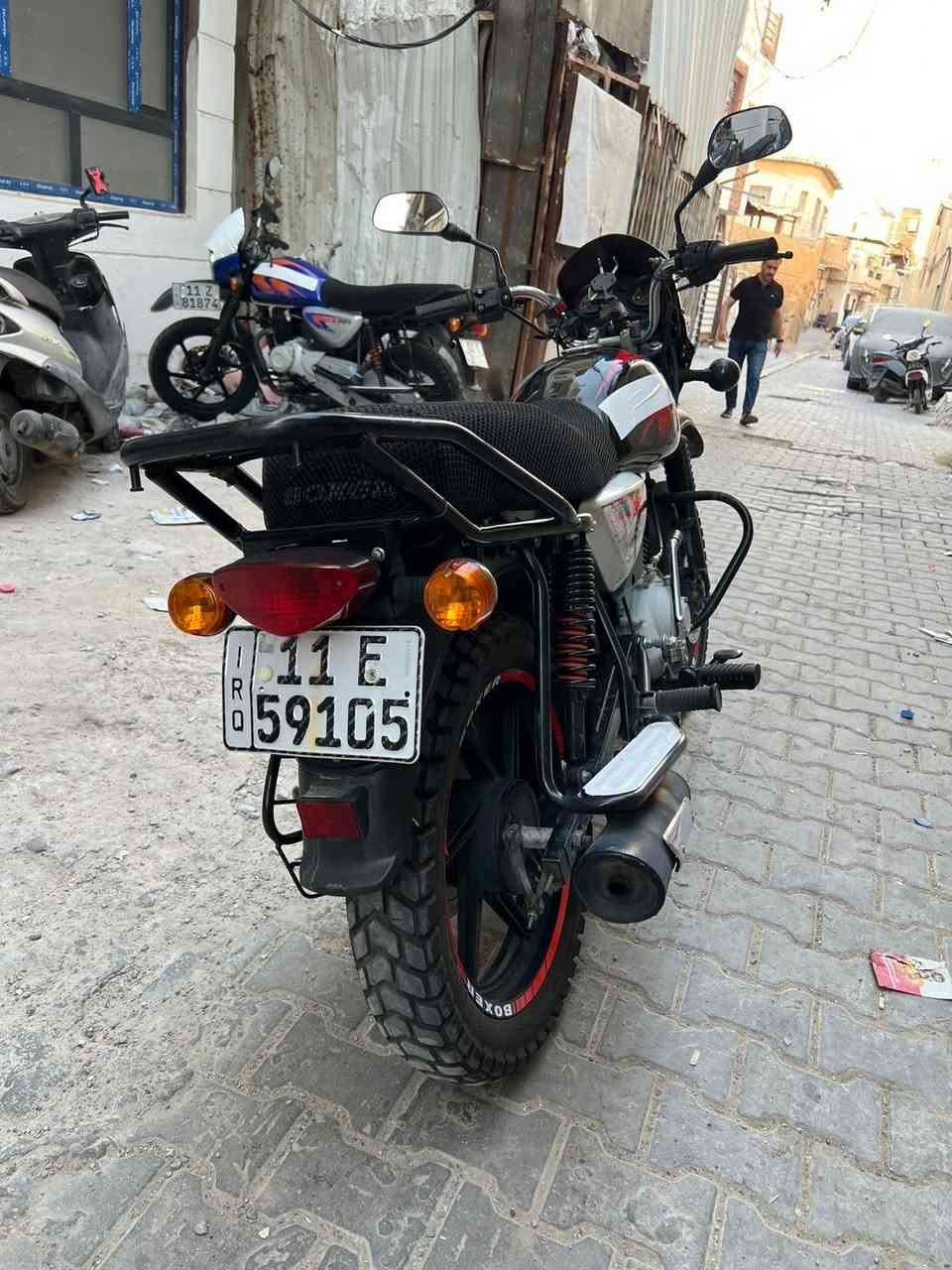 يالله
بوكسر جبلي للبيع موديل 23نزول24مرقم كامل لوحه وسنويه نكليزي تحويل ثاني يوم جيب فيتر وفحص مكاني بغداد 

***********متواجد وتساب
