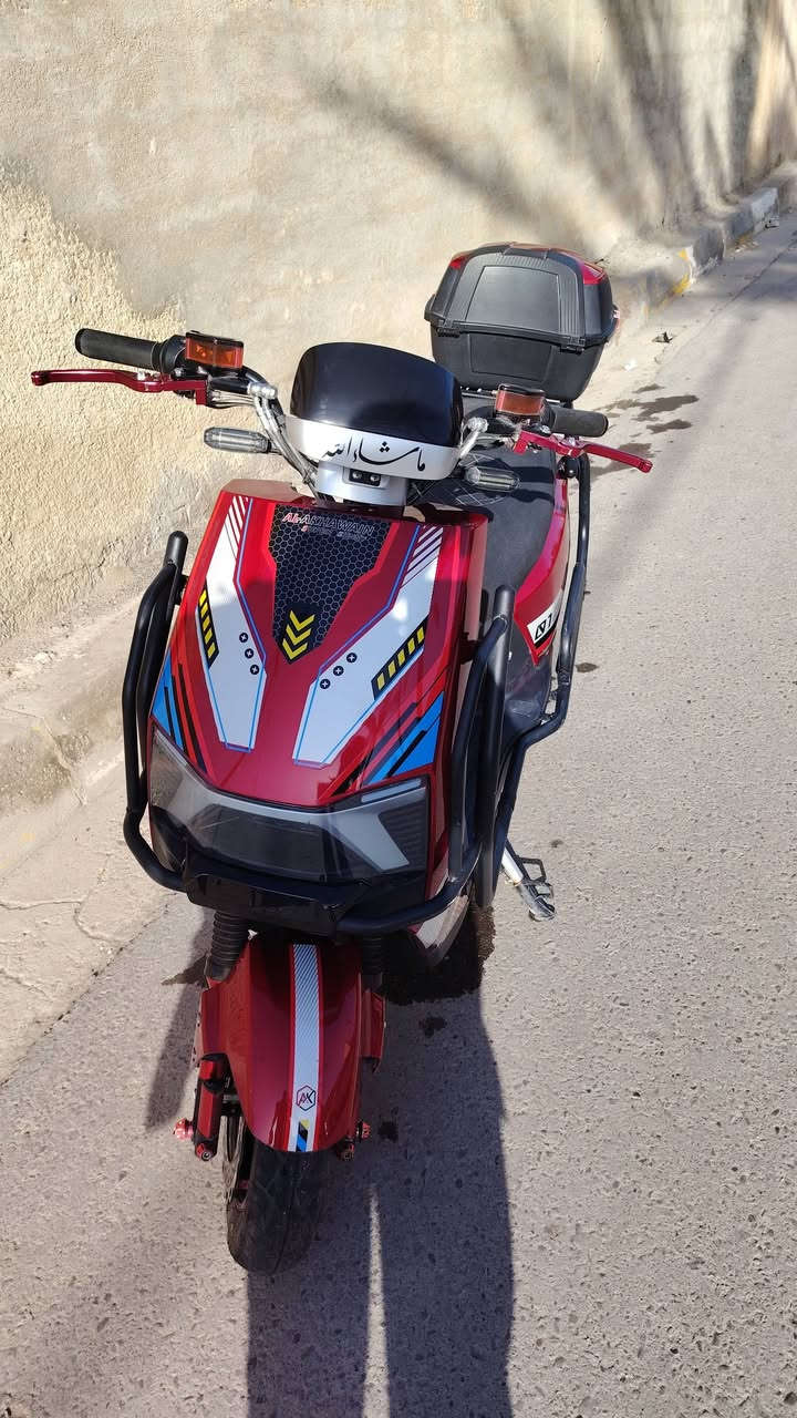 السلام عليكم
دراجه شحن سكنس موديل2025 6 بطاريات استخدام قليل على الفحص السعر. 650 الدراجه كلش نظيفه كما موضح بلصور
الاستفسار. ***********
