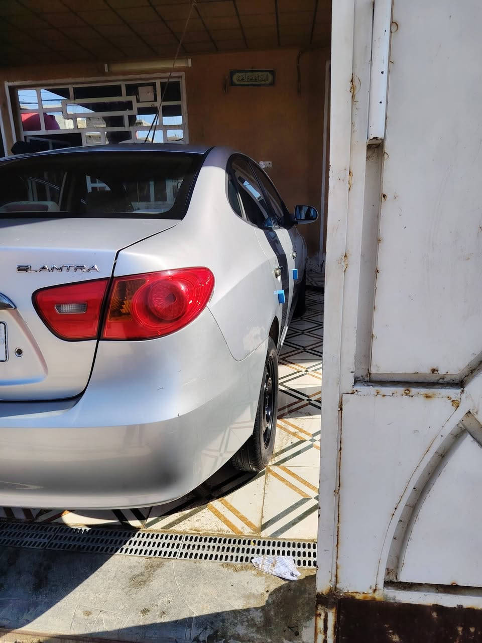 النترا 2009 خليجي بسمي السياره مكينه 1600دكشن عالي السياره بدون دواخل باب وجاملغ مبدلات اثر طخه السعر (112ورقه) بيه مجال رقم الهاتف(***********) العنوان بغداد حي الوحده قرب مجمع بسمايه منطقة الحريه
