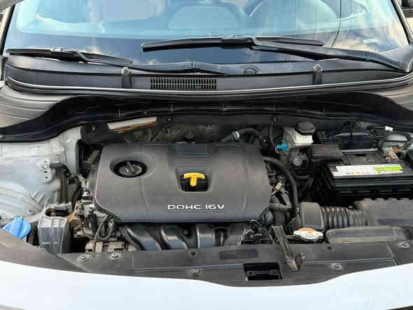 السلام عليكم 
صول موديل 2020 
بيه بنيد وجاملغ حادث أمريكا 
وهنا بل العراق أربع قطع صبغ اثر شخوط ليبل واحد 
سعر 117 وبيه مجال شي بسيط 
***********
مكان واسط قضاء الحي
