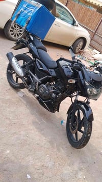 دراجه بولسر 150محركه دبل بلك موديل 2021رقم بغداد هذه رقمي07712723383