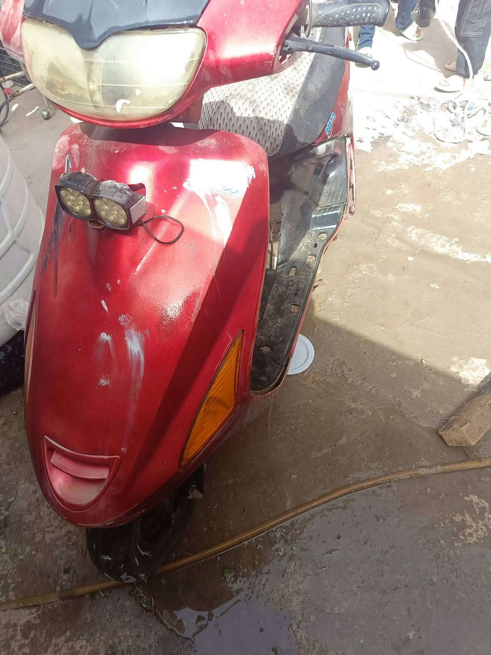 السلام عليكم
عندي فراشة ذبيت المكينة وباقي الجسم كامل بدون مكينة اريد ابيع الجسم ، هذا البدي عوزة مكينة 

يعني تشتري مكينة ترجع الدراجة فول بلاد .
فراشة اني مشتريها بالة .
رايدها ب١٢٥ 
قضاء الهاشمية 
***********
