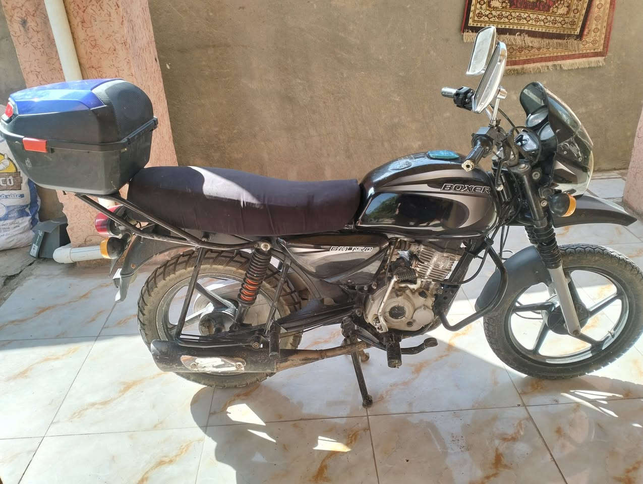 دراجة بوكسر جبلي للبيع دراجة نظيفة وجاهزة كهربائيات والدشبول كلها شغالة
المكان ديالى الخالص سعدية الشط 
السعر 650 بيها مجال بسيط
***********
