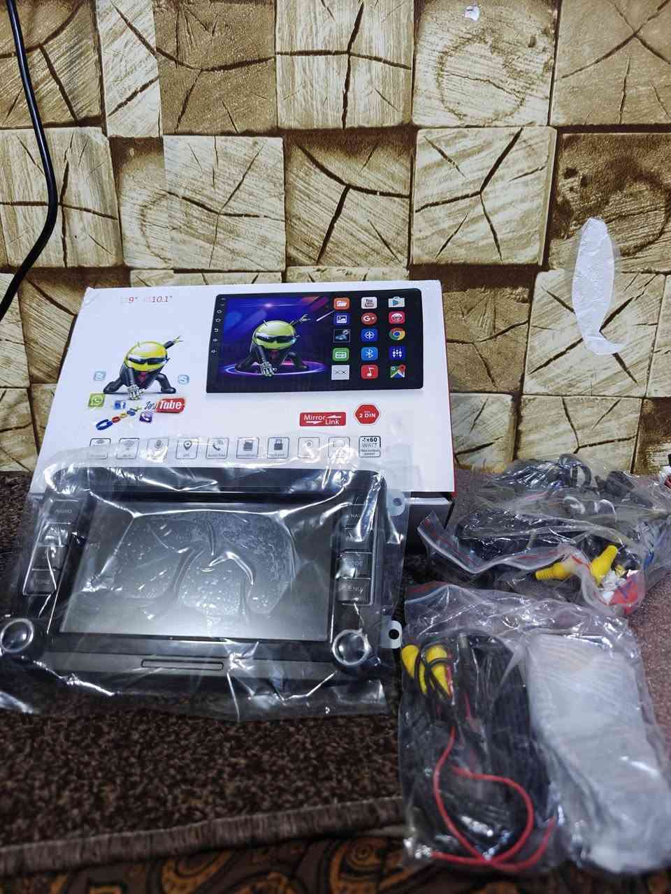 شاشە  لۆک  اوروپی  ڤۆلکس واگن
فوول مواسەفات+کامێرا+اندروید +گۆگڵ +کامبوس+یوتوب
تازە 
نرخی 60هەزار
***********
