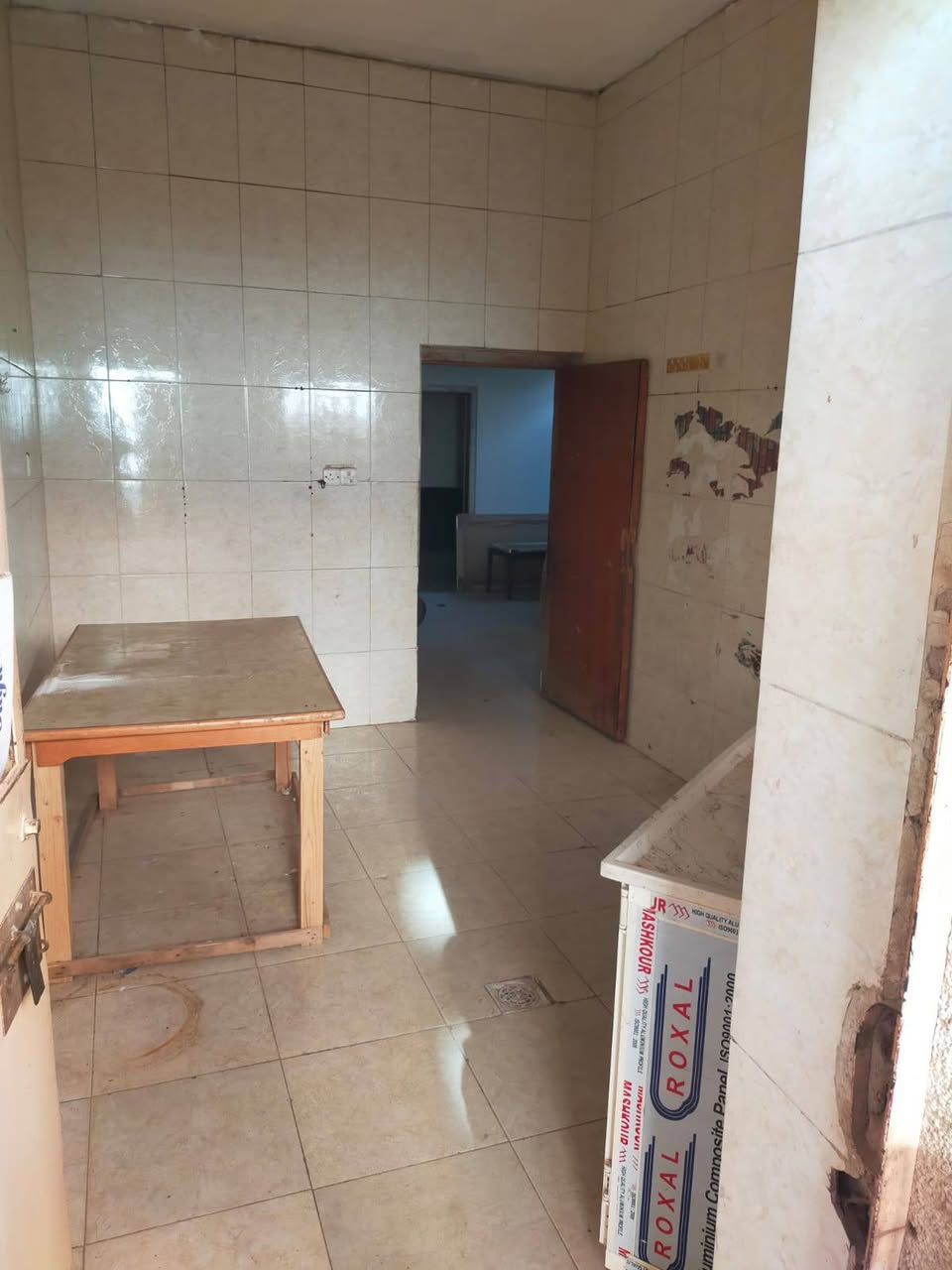 مشتمل اللايجار طابقين غرفتين وديوان وصاله ومطبخ ومنافع م ١٣٠ متر خمسه كيلو الزيتون مجاور عمارة ام عمار للجمله شارع ١٠٠م اللاستفسار الاتصال على الرقم
‏‪***********‬‏
