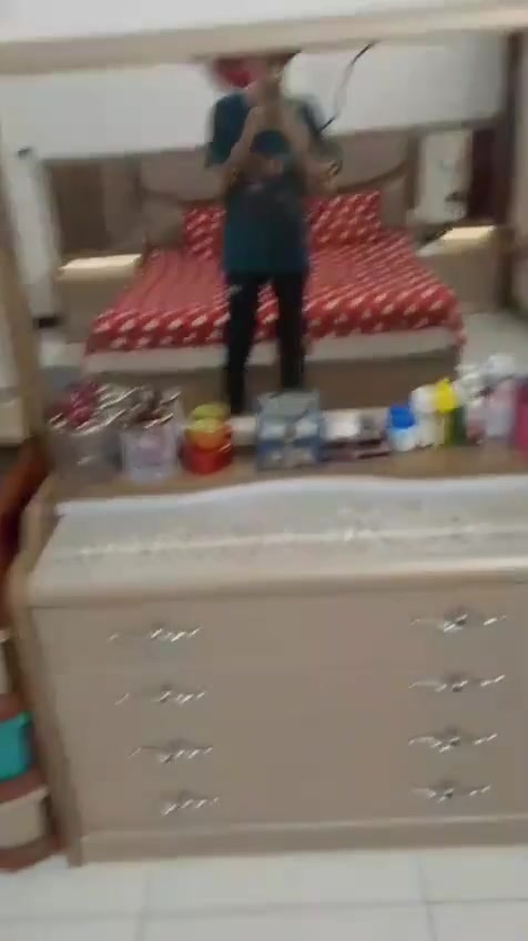السلام عليكم بيع مستعجل مكانه بغداد يم فلكه علوه الرشيد سعرها 450وبيها مجال الشراي خاص


**إذا كنت صاحب هذا الإعلان وتريد حذفه لأي سبب، رجاءا أرسل رسالة إلى الدعم الفني**