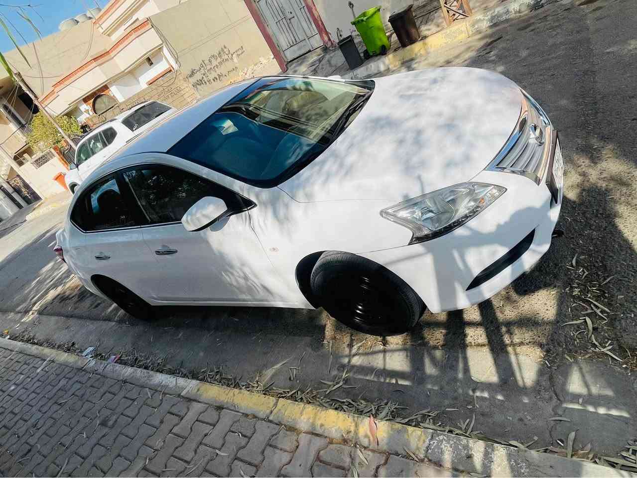 سلام عليكم  نيسان سنترا موديل 2016 خليجي 
محرك 16 مواصفات معروف طايرات جديد تاخم صدر جديد يعني ربع مصرف مابي  سيارة بدون قطرة صبغ 3 مكان بارد بي بدون فتح  كير او محرك ابشرط فقط كير مفتوح بس ابشرط خير من الله سيارة احلي من الصورة  سنوية  باقي ٩شهر  مامنتهي تحويل ابشرط مكاني بكركوك سعر 110وبي مجال ***********
*********** كركوك, العراق
