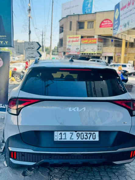 السلام عليكم 
للبيع او مراوس بسياره  اقل 
كيا سبورتج إكس لأين ..حجم لارج
سياره صور حادث بالمنشور 
(بدون ايرباك) سياره بجم كبس شركه
 وبيها حادث مسبق بامريكا 
ابيعها حزام رقم بغداد  الجديد  باسمي 
مواصفاتها
فتحه بانورما 
+مازدات لدات 
.بصمة  بصمه ابواب
بصمه تشغيل تشغيل عن بعد 
صندوق كهرباء
 شاشة كبيره لمس
كاميرا دوارة 
رادارات / رادار امامي /رادار جانبي /رادار خلفي
 حساسات خلفي 
خرائط 
 كشنات تدفة‏  + شاحن بالكشن
 كشنات جلد
 دفع رباعي  نضام جبلي وثلجي وترابي
نزول منحدرات                                                   
كشنات كهرباء
.تبريد قطعتين 
.اوتوهولد .   
بلوتوث USB ابل كار بلاي والاندروير 
 حاجب ليد
.نقطه عمياء
.اشاراة بالمراياة الجانبيه                                    
. فول تحكم ستيرن                                             
. كير أوتو + عادي.                                              
-اوتو بريك.                                                        
. بريك بصمة.                                                      
.شحن اللاسلكي                                                            
. نضام قياده أيكو + سبورت + نورمل
. مثبت سرعه
. تحديد مسار 
. دمامات صوت  
.لايت بلادي Led  زينون
. رادار الخطوط البيضاء  
‏.شاشة إلكتروني
 تشغيل عن بعد 
‏-AUTO HOLD
‏Auto start 
سياره جديده بمعنى الكلمه. 
سعرها 
195 مجال بسيط مكاني بغداد شارع فلسطين 
***********
