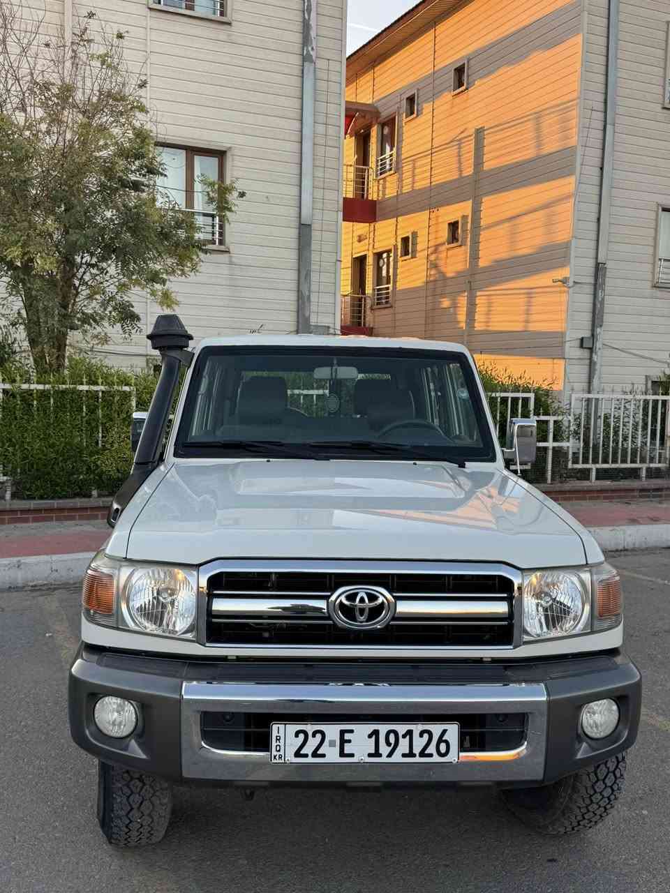 تویوتا میكزمین 
حوثیة
مودیل//2017 
كاز 6 سلندر
ماشیة 137 الف كم حقیقي
سیارة جدید  
رقم و سنوية و فحص و هزة جدید
***********
عنوان اربيل
