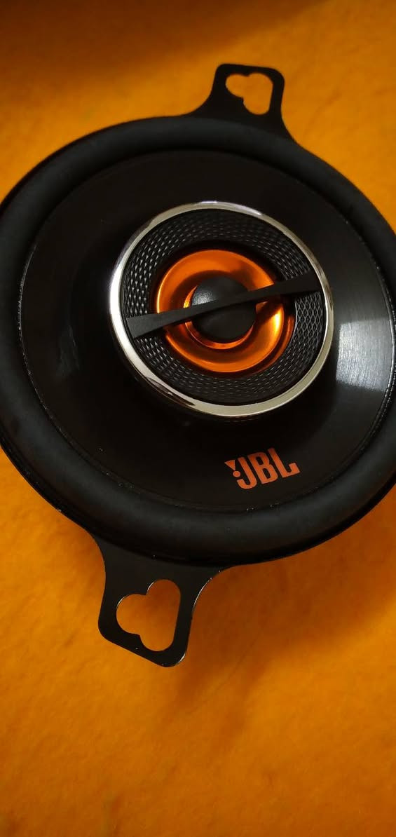 سماعات JBL أصلي مضخم صوت أو توتيرات للسيارات طلعن بل DHL . غير مستخدمات . المهتم توصيل متوفر تواصل خاص


**إذا كنت صاحب هذا الإعلان وتريد حذفه لأي سبب، رجاءا أرسل رسالة إلى الدعم الفني**