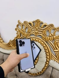 ايفون 13 برو ماكس كرتونه الأصلي معاها   ذاكره 256  بطاريه 95  نموذج M ...