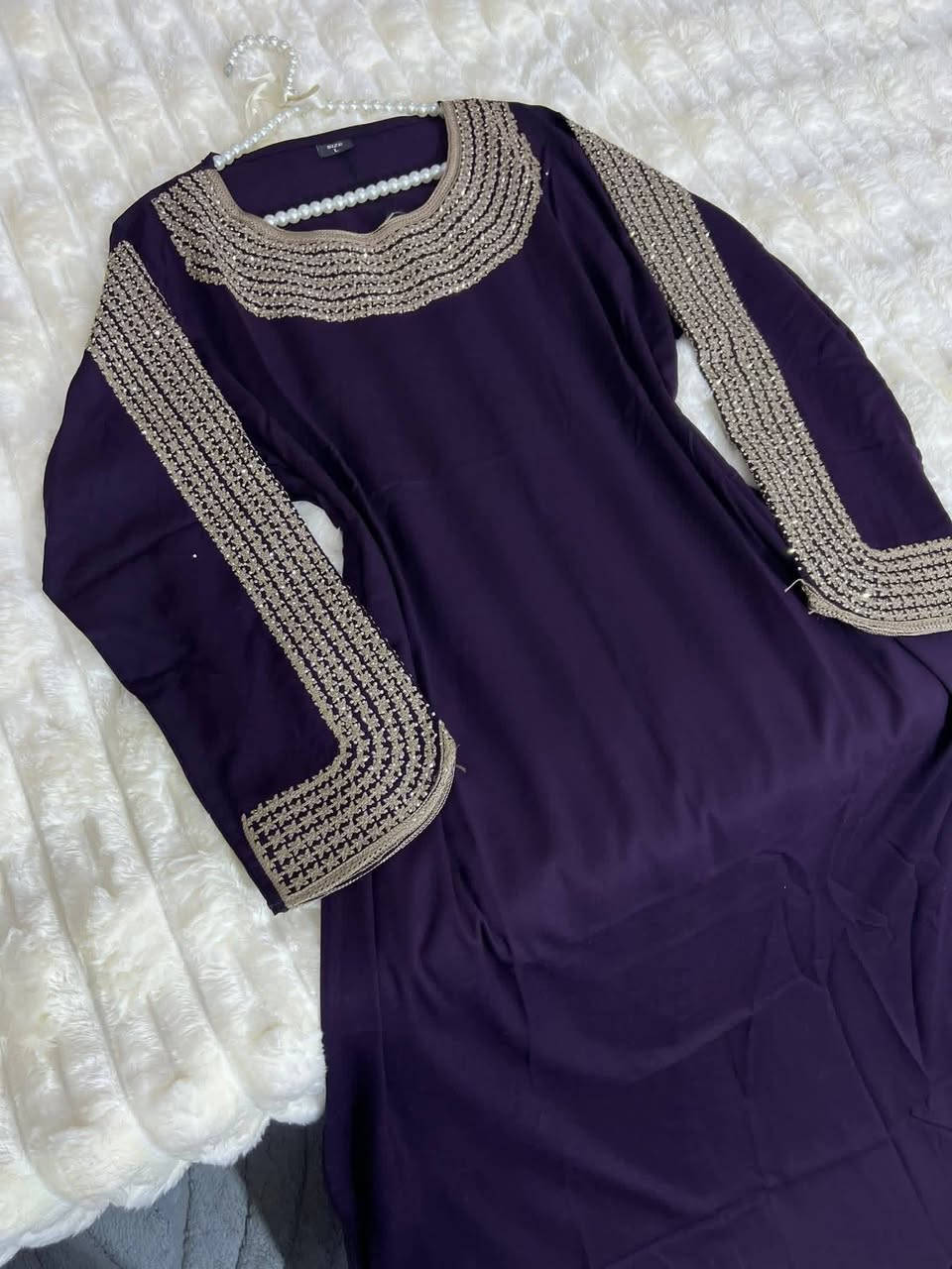 كلابيه كشمير مطاط من ماركه الحسناء
كلوش وحزام 
القياسات L XL XXL 

السعر 17


**إذا كنت صاحب هذا الإعلان وتريد حذفه لأي سبب، رجاءا أرسل رسالة إلى الدعم الفني**