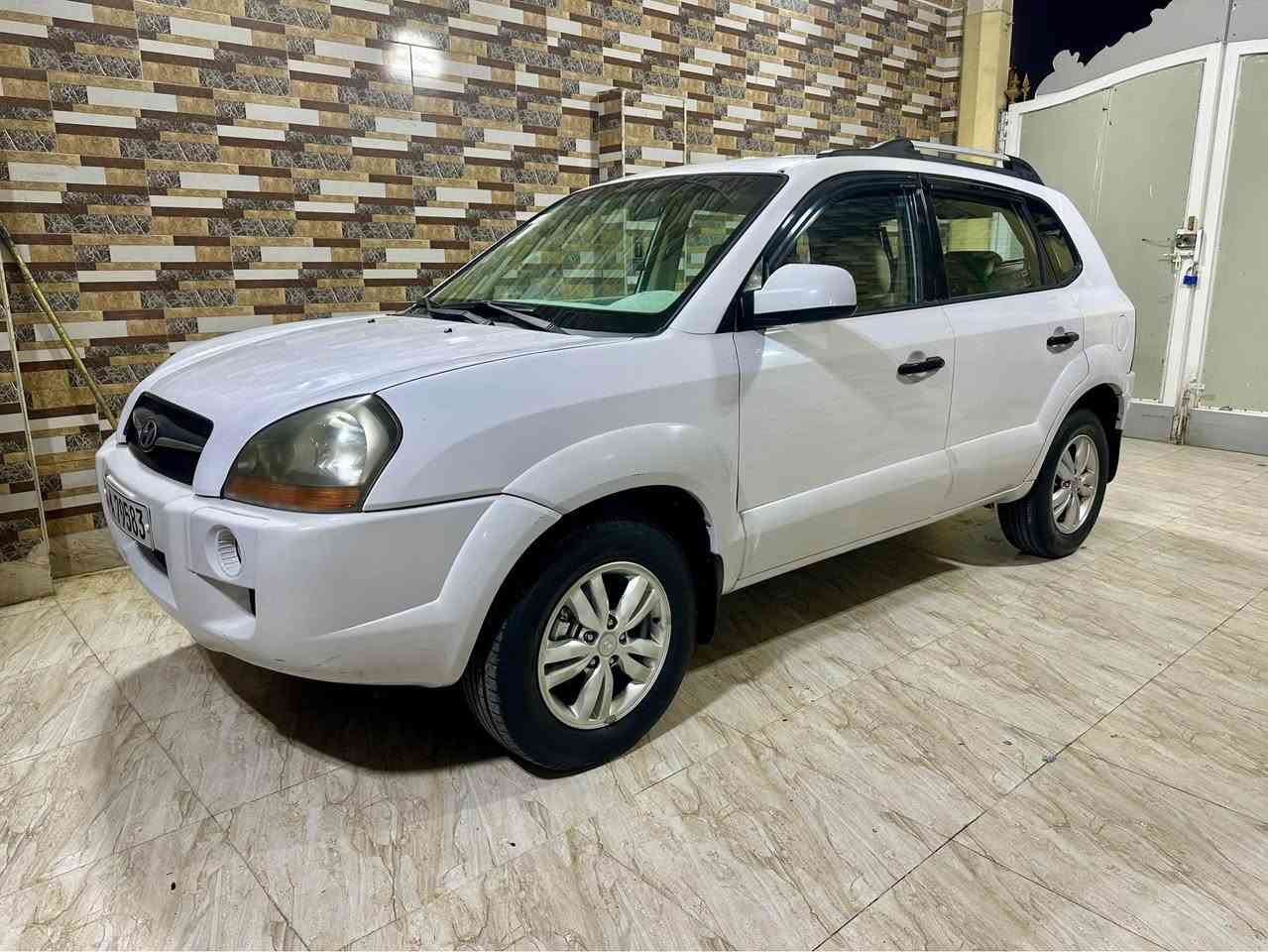 توسان 2010 خليجي مكفوله محرك 2000 دوش رقم بصره إنكليزي تحويل مباشر سياره جاهزه *********** البصرة, العراق
