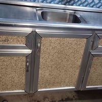 خزانة • مكلفة