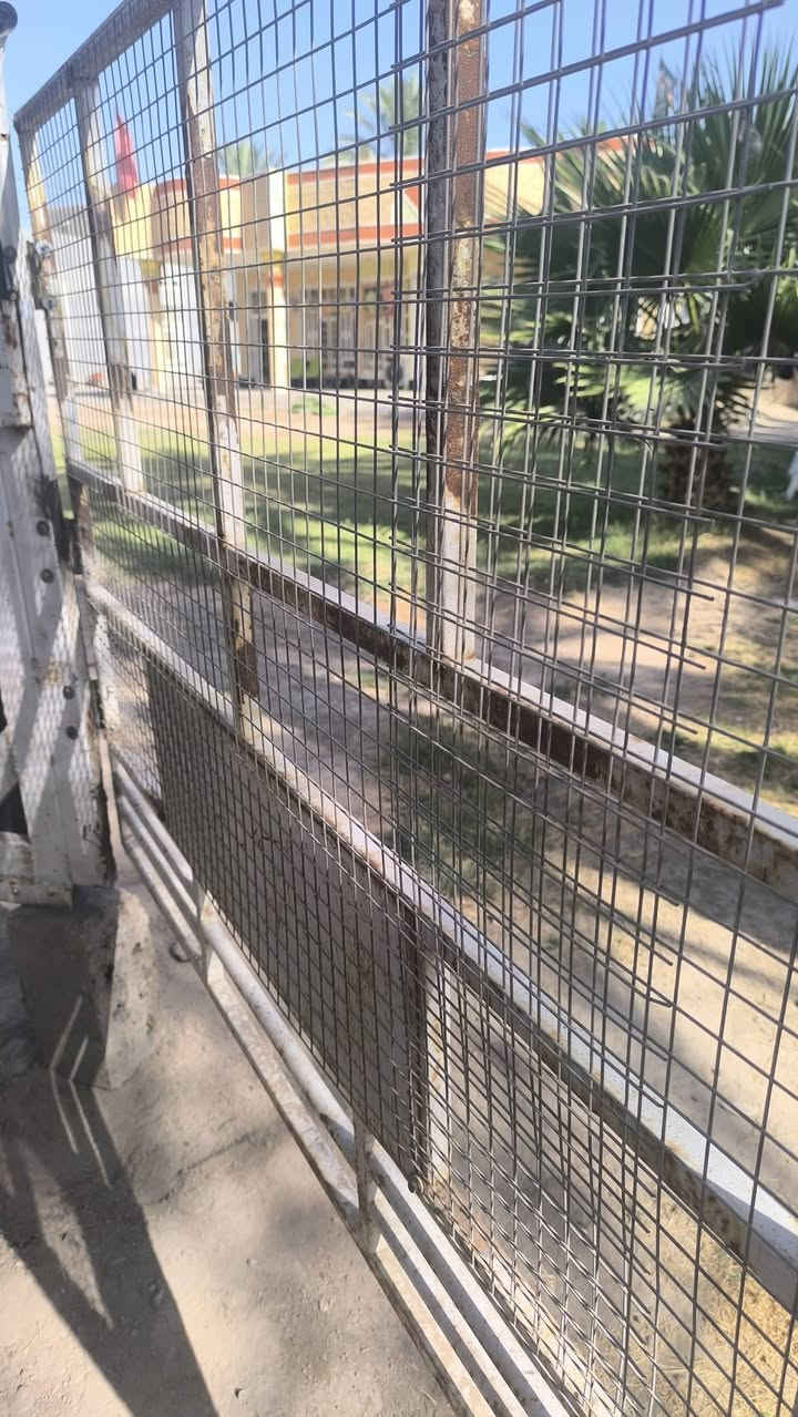 للبيع كيا حمل نثية مقلف درجة اولى مكان حله ***********
