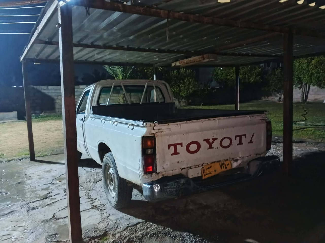 السلام عليكم ببكم رقم تريد تحويل   موديل 80 محرك صندوگ شرط السياره كامله كهرائيات صدر ع اخير سعر27 وبيها مجال
مكان السياره الحويجه الاتصال ***********
