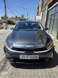 #للبيع كيا فورتي 2024 وارد امريكي مواصفات lx بيهة طخات بصفحة السايق وا...