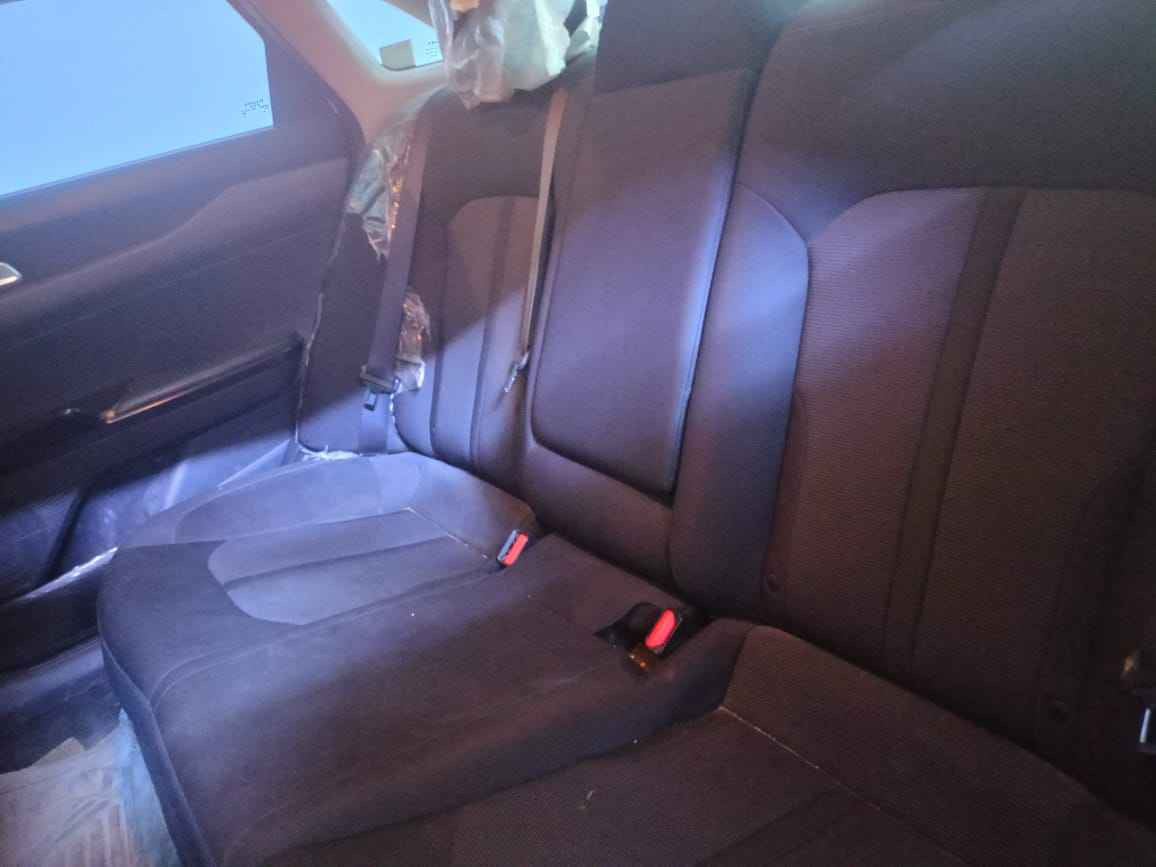 سيارة كي فايف للبيع وارد أمريكي ضررها جاملغ وباب السيارة ضررها بس أمريكا ، تشغيل عن بعد رادار أمامي حساس كاميرا خلفي رادارات جوانب بالمري صندوق ذكي يفتح عند الاقتراب السيارة نضيفة ، مواصفات بصمه ورادار ، ماشيه ٥٩ الف ، باسمي رقم أربيل ، بجم كبس 
السعر ١٦٥ 
للاتصال والاستفسار 
*********** 
*********** بغداد, العراق
