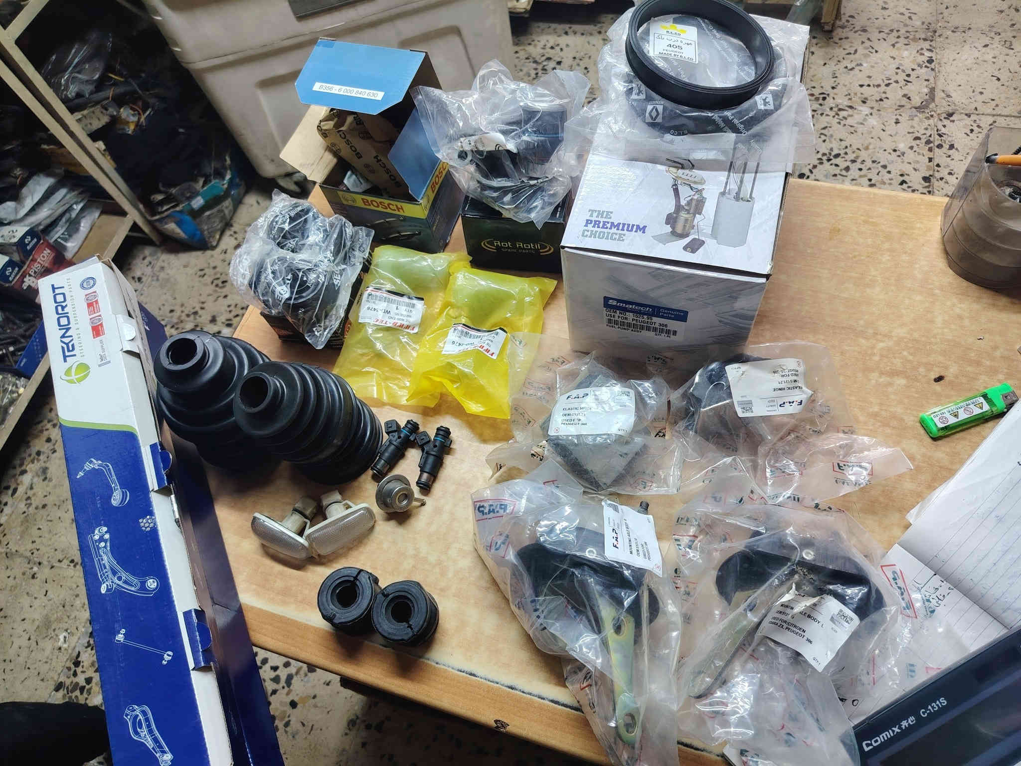 فلتر شوته ٣٠٦
فلتر دهن
مصفي بنزين فافون
المجموعه ب ٨
الشاهين بيجو فرنسي
*********** واتساب
*********** واتساب اتصال
