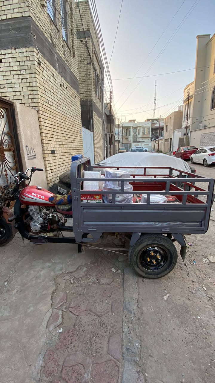 مكينه كربلائيه ما مفتوحه  
مابيه اخياس ولا لحيم الستوته نضيفه  
650 وبيه مجال حك الجيه 
مكاني بصره جبيله .
***********

