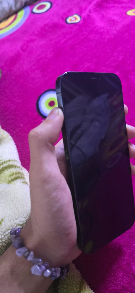 السلام عليكم ايفون 12pro max ممبدل اي شي بي نواقصه ( فطر بالضهر ، سماعه الجوه عطلانه ، بطارية ضعيفه ٧٨ ) بـ425 بي مجال بسيط كلش موجود فقط فيس


**إذا كنت صاحب هذا الإعلان وتريد حذفه لأي سبب، رجاءا أرسل رسالة إلى الدعم الفني**