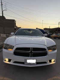 للبيع جارجر ٢٠١٤ رقم بغداد مشروع وطني ماشيه ١٥٦ وارد كندي قطعتين ونص ص...