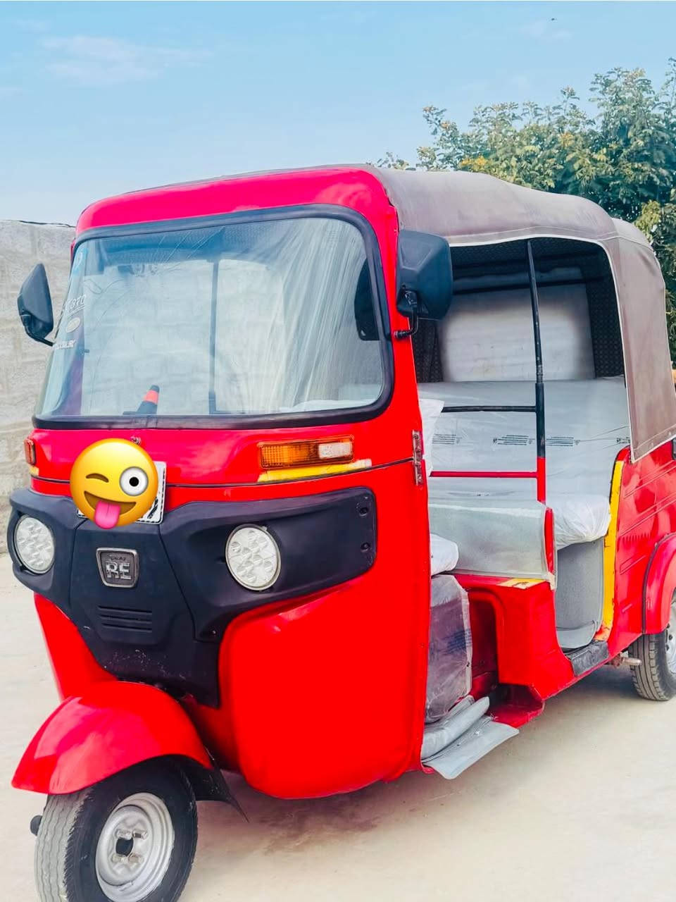 2018 رقم وسنويه واسط بلاديه مكفوله من صبغ الغودتها قطره صبغ ومعجون مابيها. فقط ل صفحه ليمنه بيها رشه صبغ للجماليه تكتك كلش نضيفه  مكاني كوت للاستفسار اتصل *********** تكتك ضالمتها لكامره
