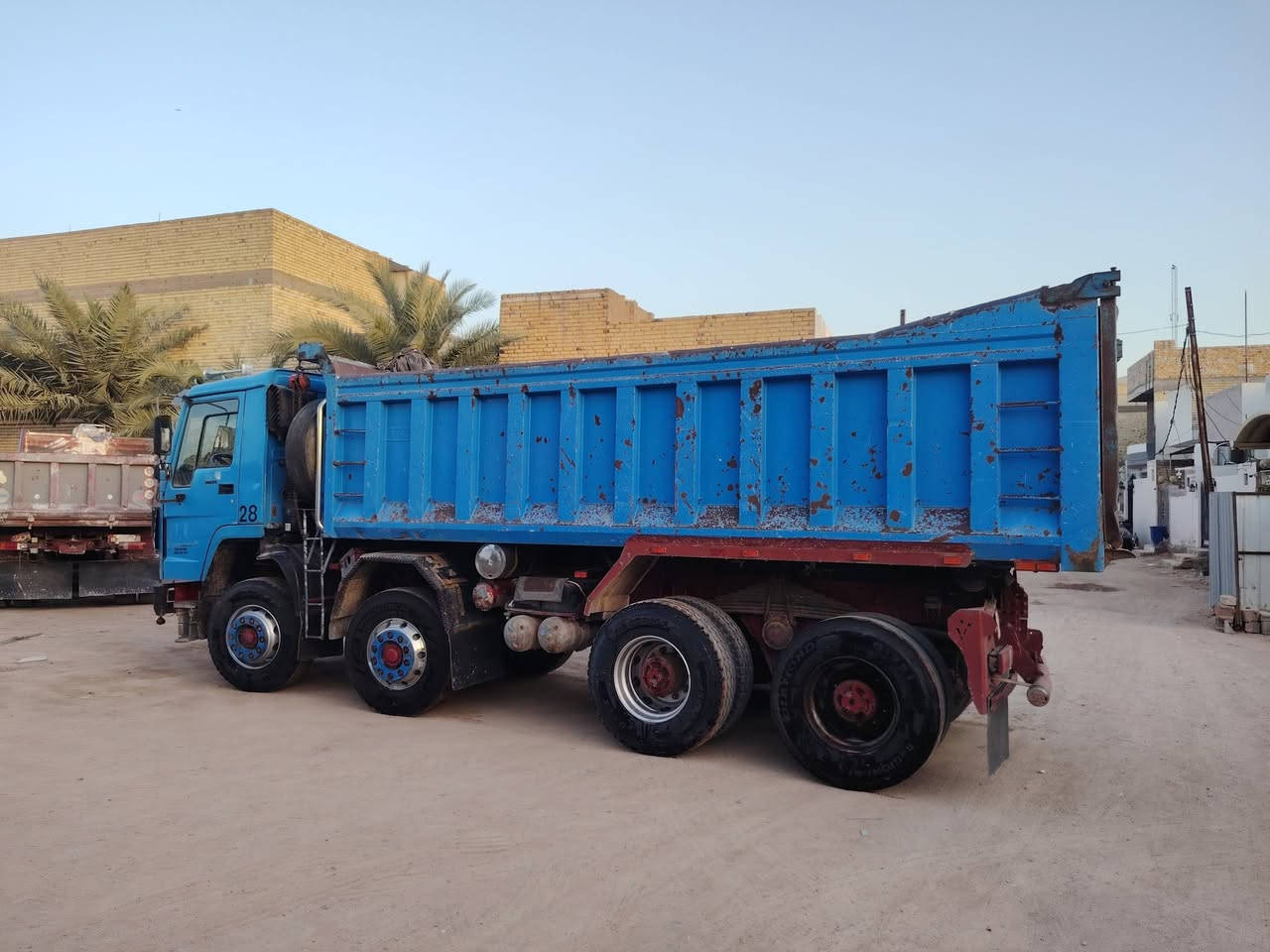 سلام عليكم سياره للبيع فالفو مديل ٩٩كير٣ ٣x سياره جاهزه الشغل جديده استفسار ***********
