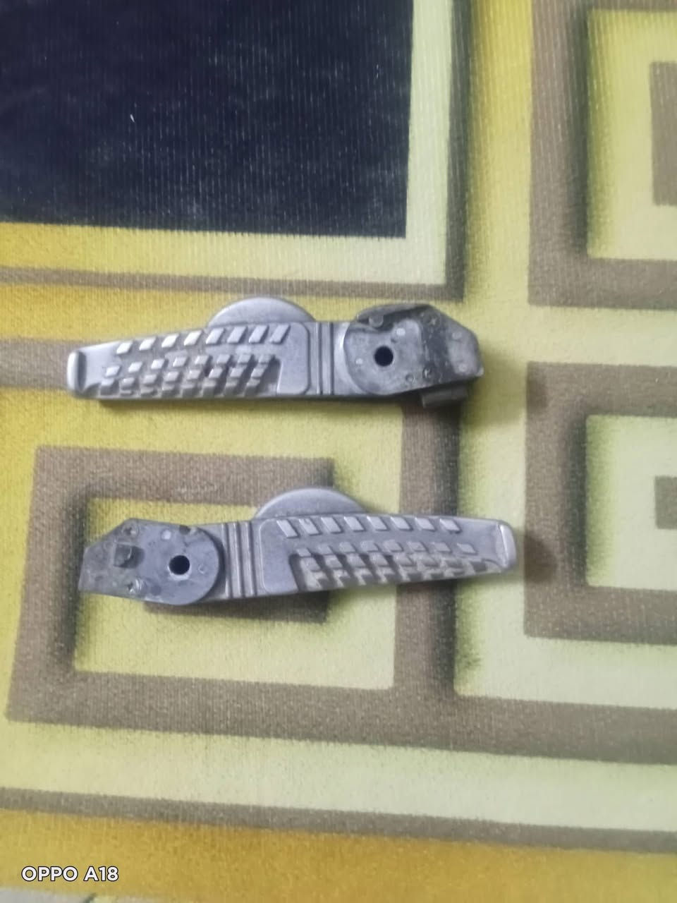 سلام عليكم غرض جي تي ار للبيع
وكو قبق هندر للبيع مال جي تي ار للبيع مستعجل


**إذا كنت صاحب هذا الإعلان وتريد حذفه لأي سبب، رجاءا أرسل رسالة إلى الدعم الفني**