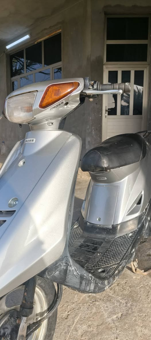 سلام عليكم
دراجه للبيع  بزون 
عنوان بغداد  رقم ***********
بيه واتساب
