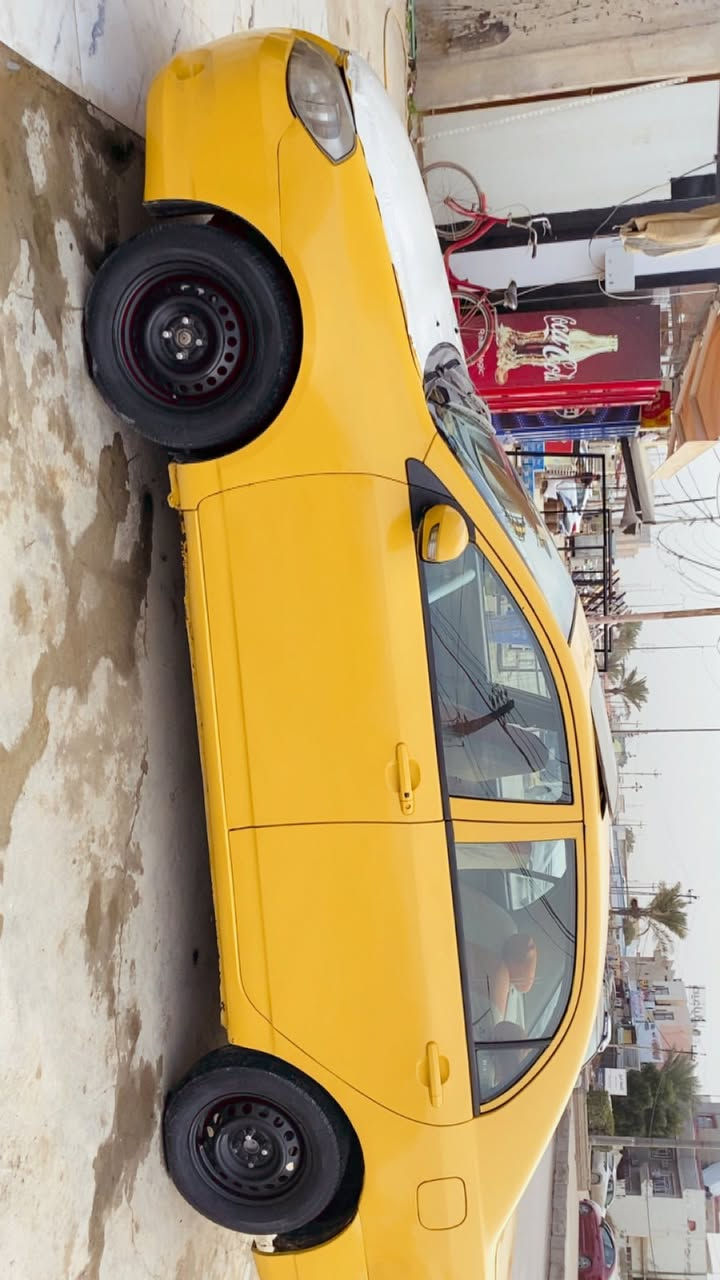 السلام عليكم بيوايدي جي ثري موديل ١٣ گير ومكينه كورلا نحله اوتماتيك تنسه صرف رقم بغداد تحويل مباشر ٤٦ وبيهااا مجال 
مكان بابل جزائر 

رقم الهاتف ***********
