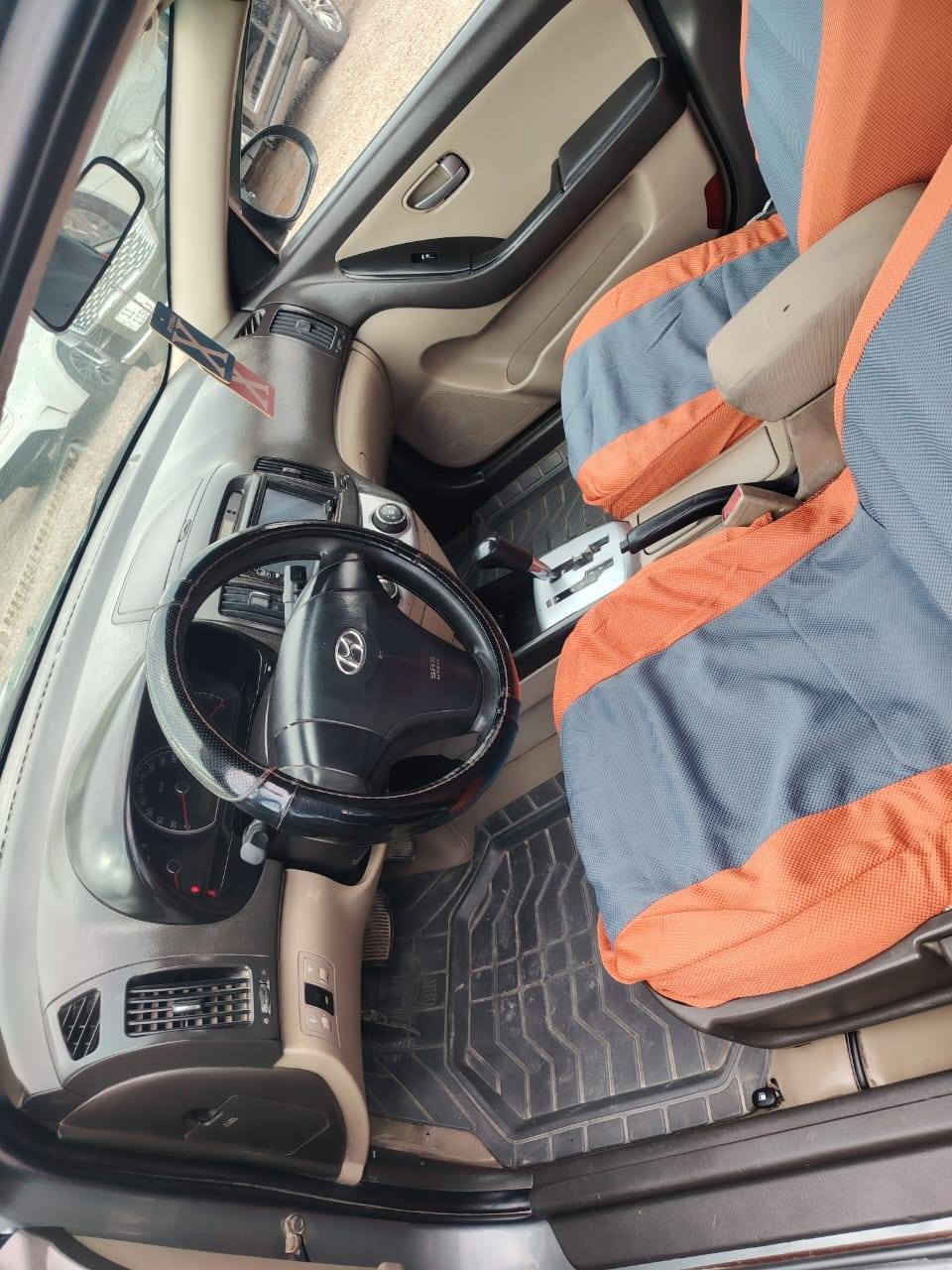 السلام عليكم 
الانترا للبيع موديل ٢٠١١ دكشن عالي 
السياره جديده وجاهزه 
٤قطع صبغ بدون دواخل 
السعر ١٠٠ وبيها مجال 
مكاني بغداد ابو غريب 
رقم الهاتف ***********
