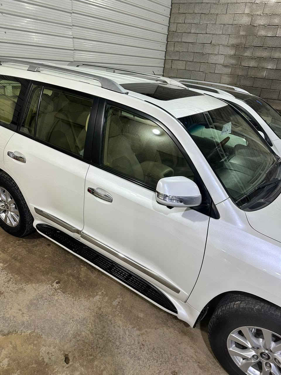 السلام عليكم
لاندكروز 2012 ساز خليجي بغداد كفاله عامه
المواصفات
فتحة سقف.. زراك لايت.. حساس امامي خلفي
محرك ٦ مكفول... سبعه راكب.. ٣ قطع تبريد
اشاير مري.. مري شفط.. كشن كهرباء 
مكان السياره صلاح الدين بلد... السعر ٣٥٠
***********
