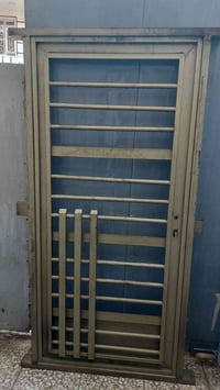 ياب جديده  حديد ثقيل الموديل الحديث درجه اولئ المكان زعفرانيه ربع شوار...