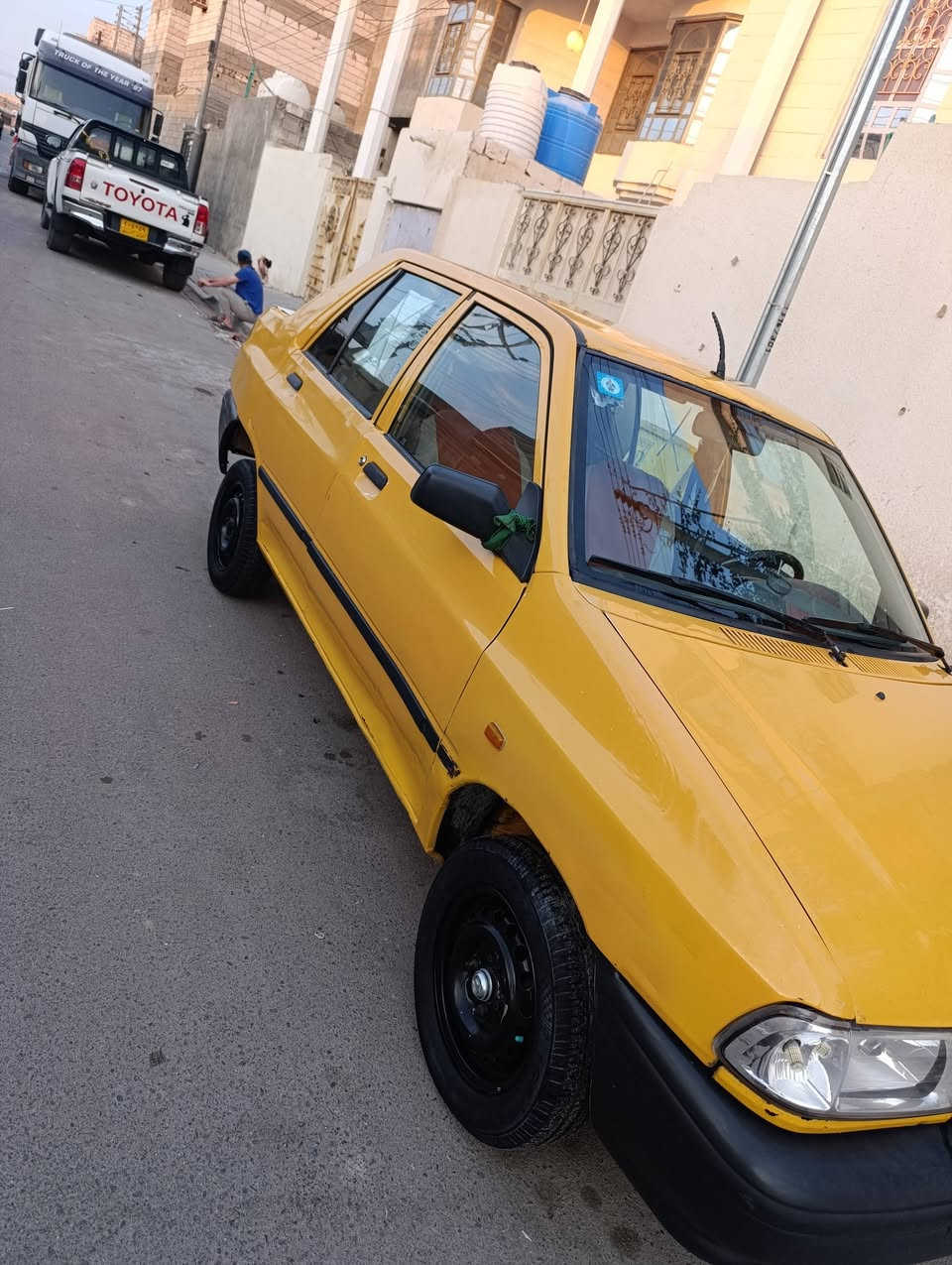 السلام عليكم موديل 16رقم انكليزي البصره سنويه 27. سياره جاهزه وتوني مبدل مشط وباور حداديه سياره كبل لشارع / السعر 30 العنوان البصره الزبير ***********
