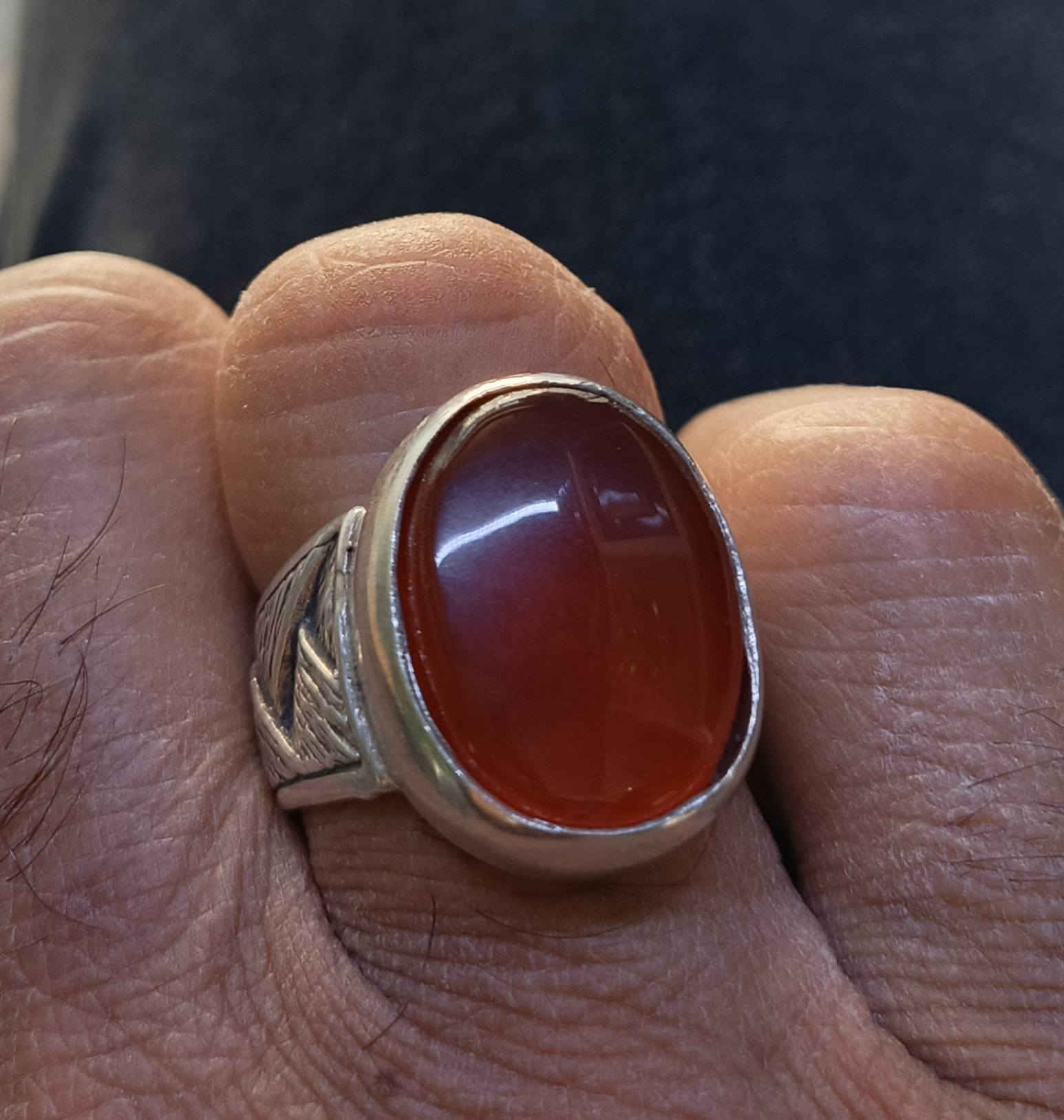 خاتمين للبيع قفل 75توصيل ماعندي بغداد ساحه عدن


**إذا كنت صاحب هذا الإعلان وتريد حذفه لأي سبب، رجاءا أرسل رسالة إلى الدعم الفني**