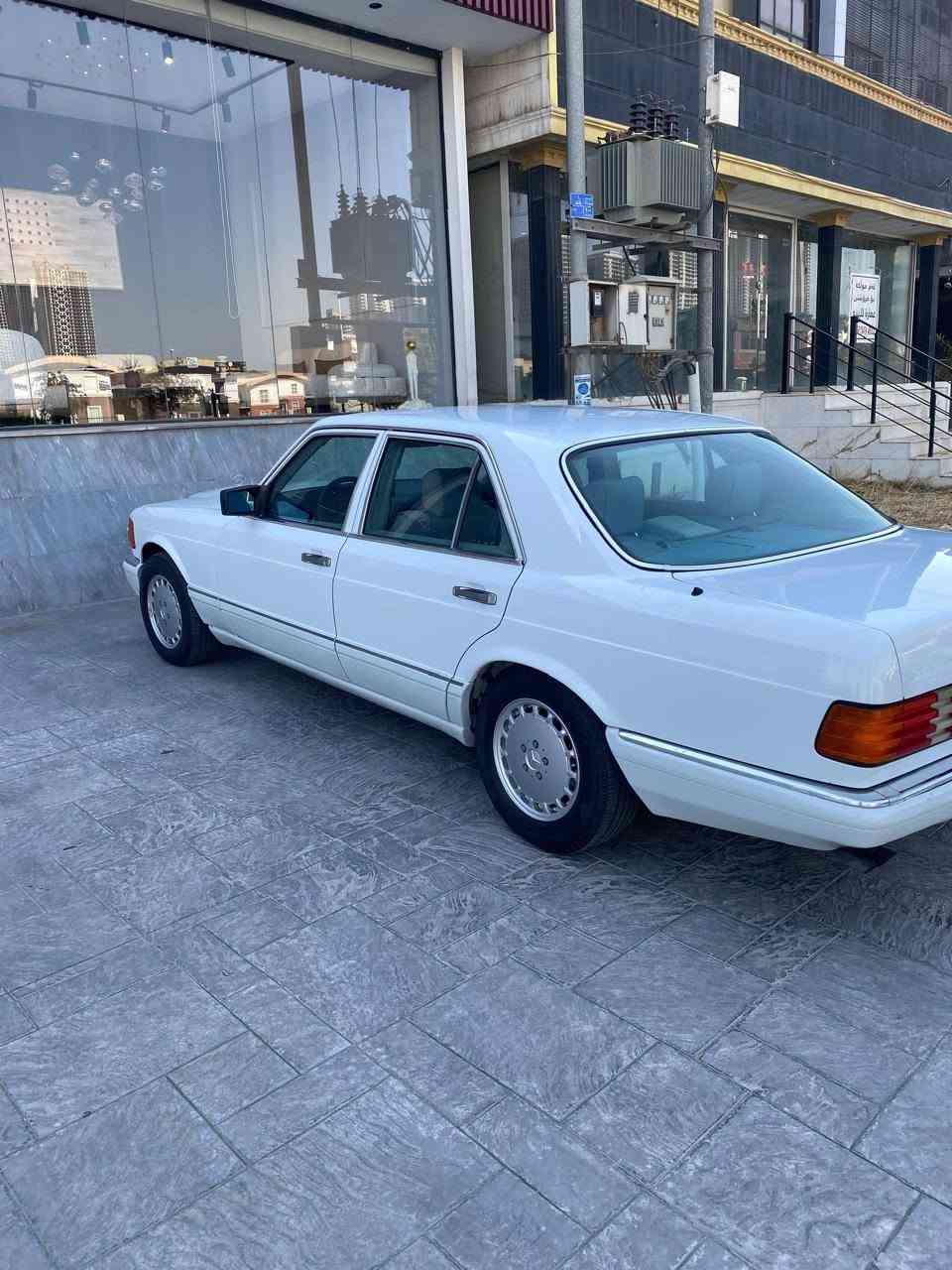 مارسيدس موديل ١٩٨٦
560SE V8
٨ بستون حزام صبوغ 
گير و مةكينه بيلادي و بةشةرت 
تبريد ايش دةكا بە شەرت 
١٠٥ هزار حقيقي ڕۆیشتیە
لۆ معلوماتی زیاتر 
>>***********

135$ مەجالی تێدایە 
خۆشەویستن زۆر بەڕێزن أربيل, العراق
